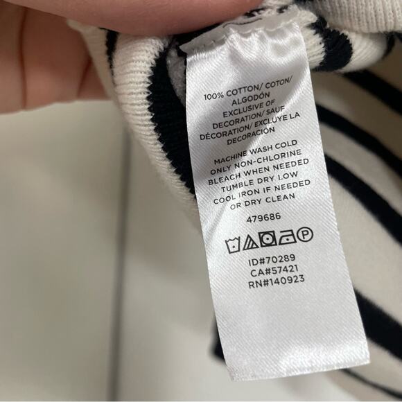 Loft Black & White Striped Red Floral Embroidery Shoulder Sweater Womens XS - Picture 6 of 6